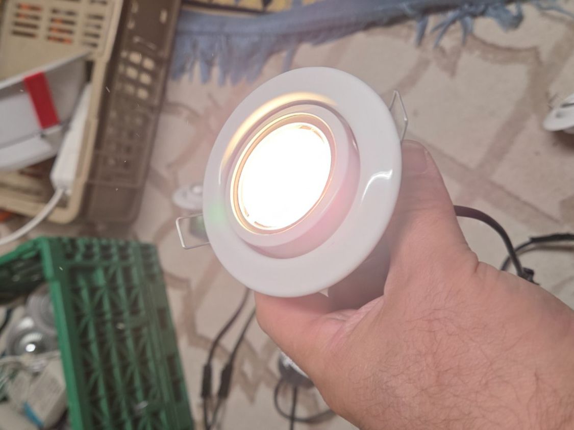 Lampadari & plafoniere: LED Einbaustrahler Nobile D3830 Einbauleuchte Spot Schwenkba – Usato da Zürich venduto da Alibaba1234 2