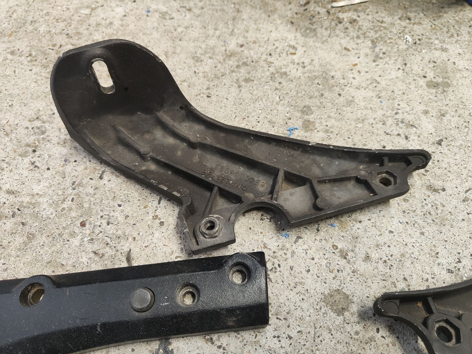 Givi Topcase: Givi Kofferträger  – Defekt aus Neukirch (Egnach) von Benutzername123456 4