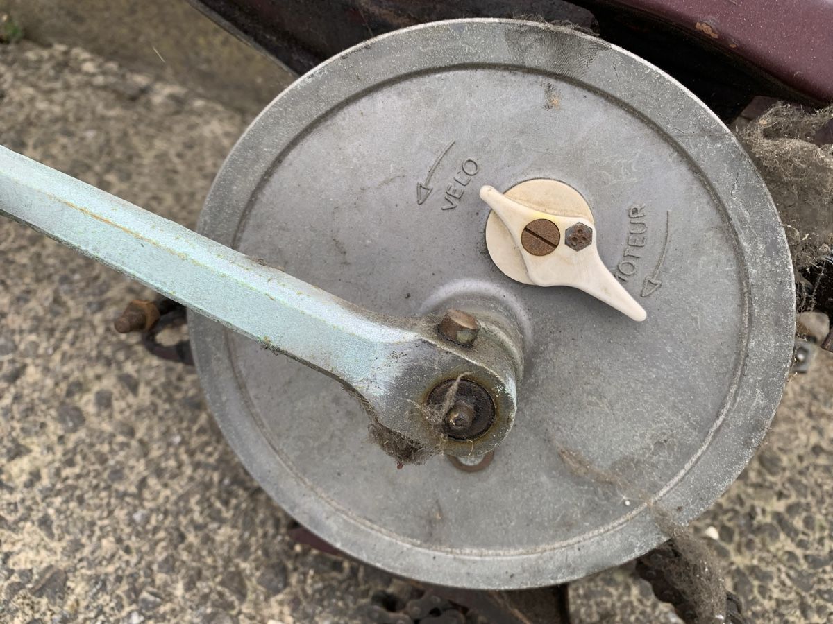 Pièces pour mobylette: Mofa Motobecane – Défectueux à Murgenthal par Ivy69 3