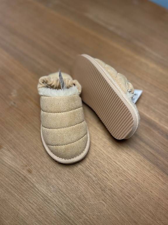 Scarpe per ragazzi: Kinderfinken NEU – Usato da Bern venduto da Milena2323