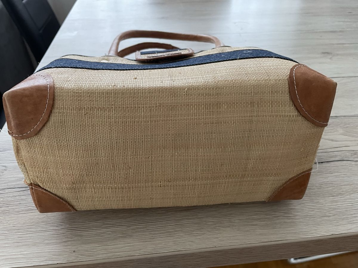 Borse da donna: Schicke Handtasche – Usato da Oberwil BL venduto da Petermib 2