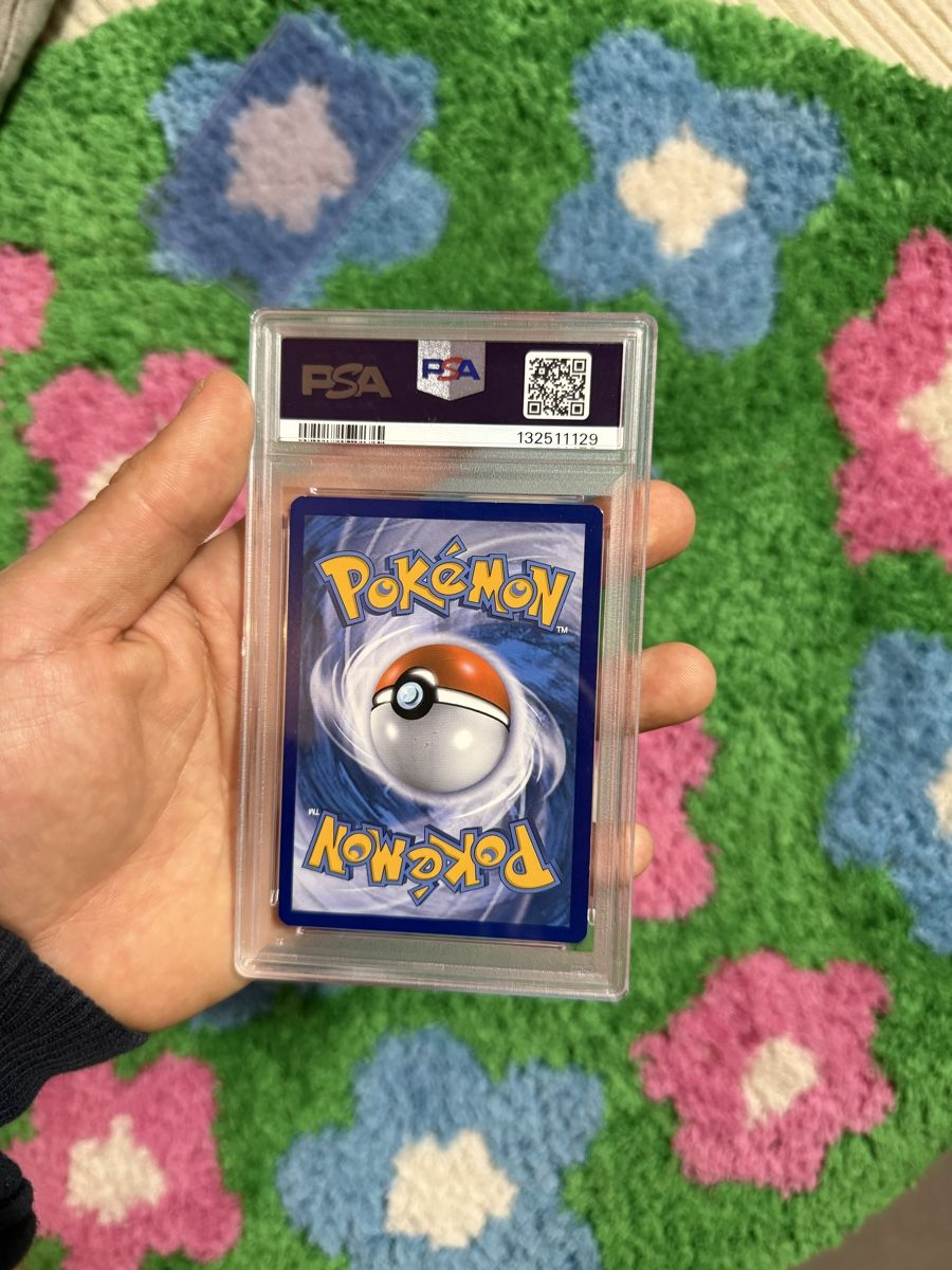 Pokémon Carte collezionabili: M Charizard ex / Evolutions / PSA 9 / 2016 🇬🇧 – Usato da Baden venduto da Killian.Erdin 1