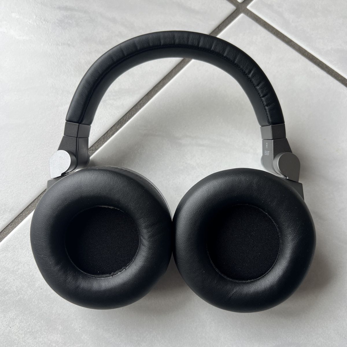 JBL Kopfhörer: JBL Synchros E50BT Bluetooth Kopfhörer schwarz – Gebraucht aus Unterkulm von Sita013 3