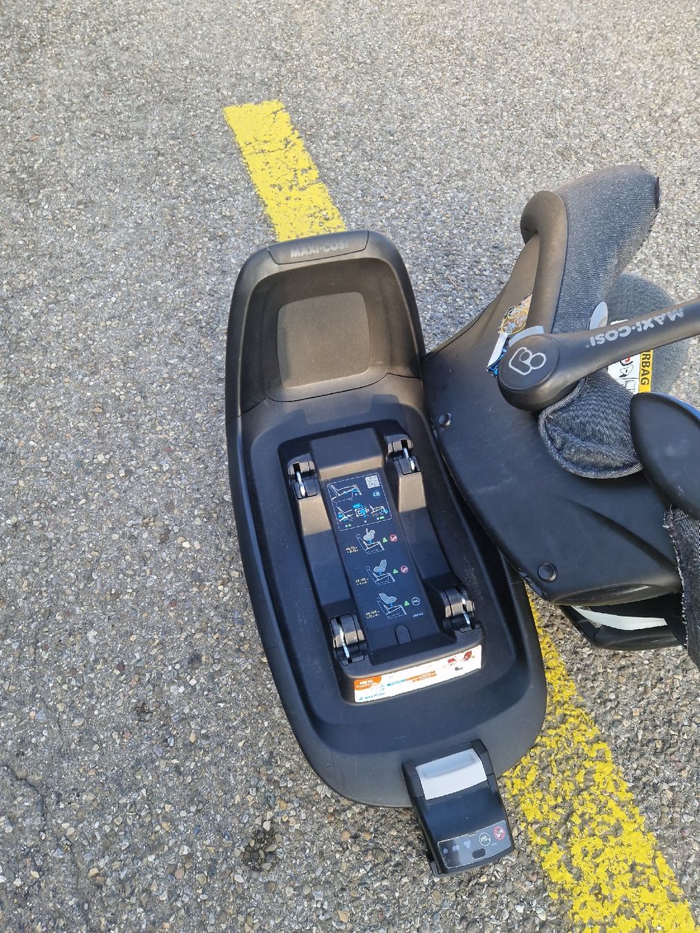 Maxi-Cosi Seggiolini per auto: Maxi-Cosi – Usato da Hombrechtikon venduto da Katrin.s 3