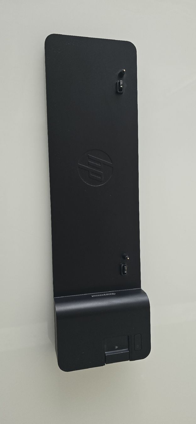 Hewlett Packard Docking station: ​HP UltraSlim Docking Station 2013 – Usato da Marbach SG venduto da leu_2bfm