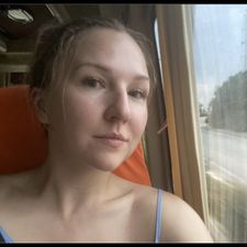 Profile image of julie-yak