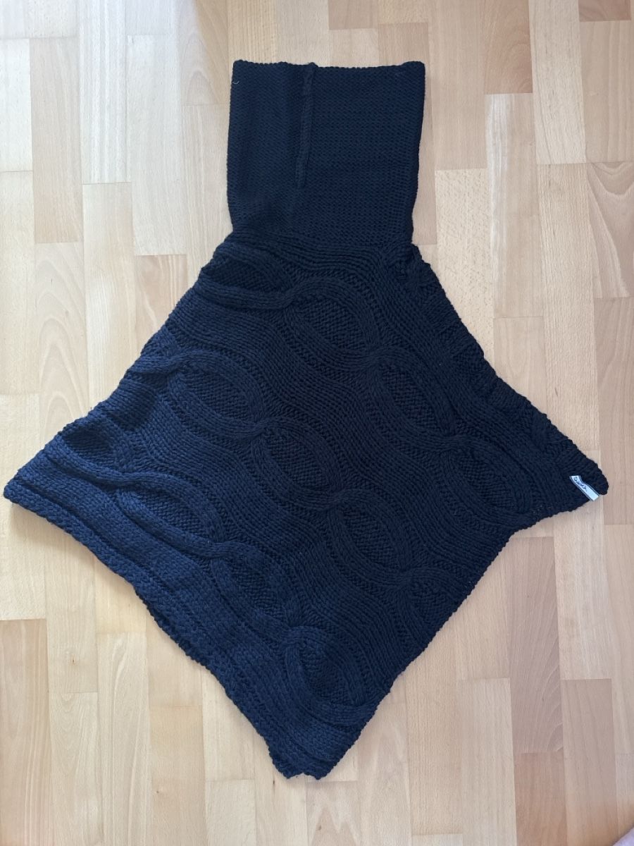 Vestes: Schwarzer Poncho – D'occasion à Schwerzenbach par savuty 1