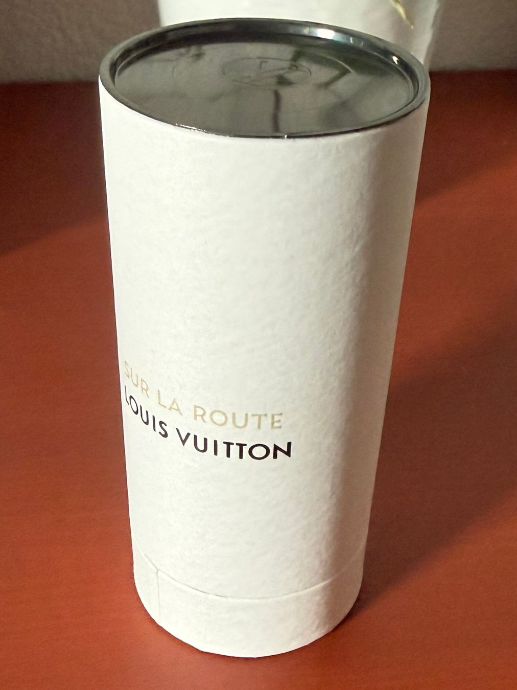 Louis Vuitton Parfum & Eau de Toilette: Louis Vuitton Sur La Route 100ml – Neu (gemäss Beschreibung) aus Grenchen von Jerzyk 5