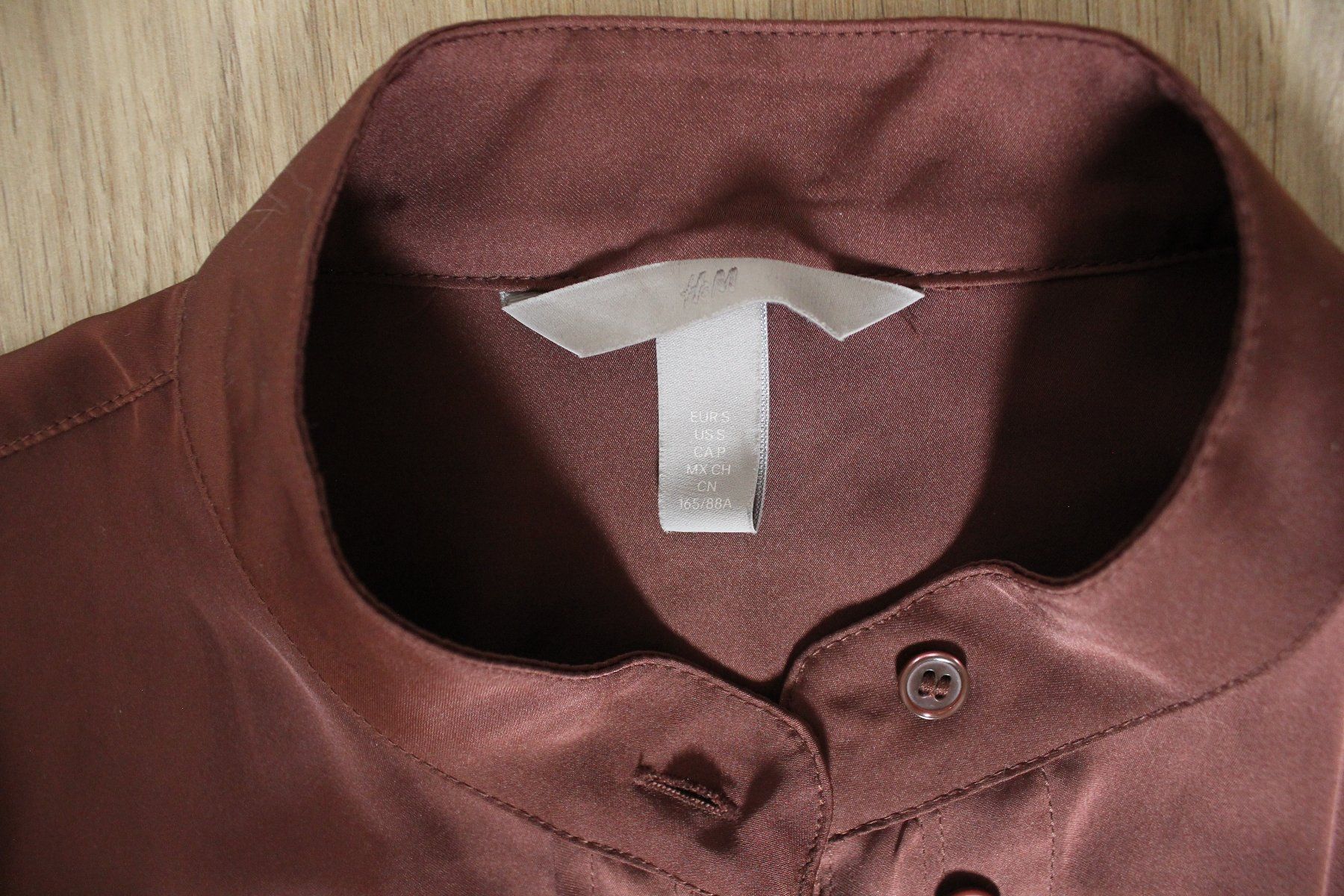 H&M Camicette: H&M flowy blouse Gr.S – Nuovo (secondo la descrizione) da Sugiez venduto da RicardoStoleMyData 1