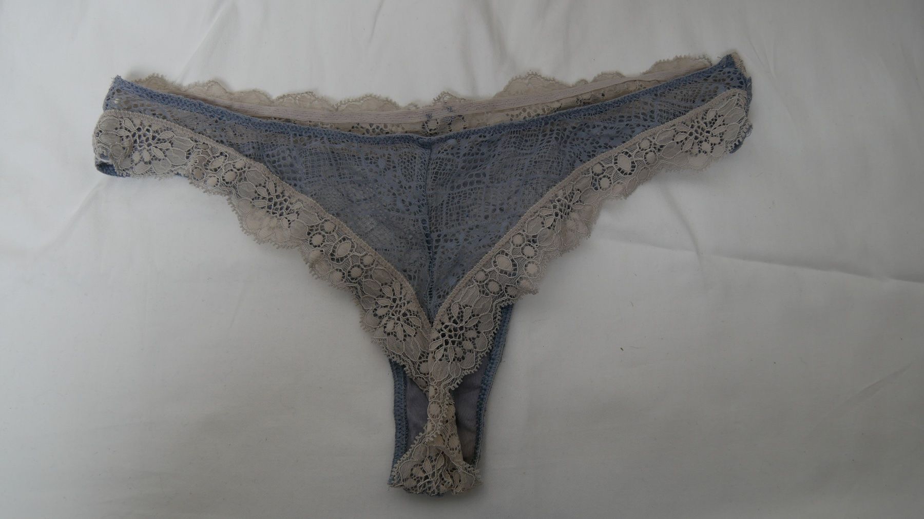 Intimissimi Altra biancheria intima: Intimissimi 3x Slips String Tangas Unterhose Unterwäsche – Nuovo (secondo la descrizione) da Zürich venduto da julia_vina 3