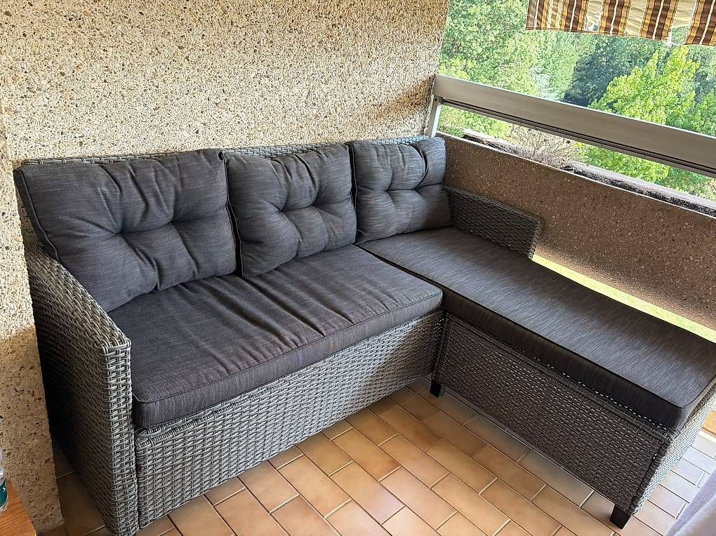 Sofas: Canapé de jardin – D'occasion à Epalinges par aernini 1