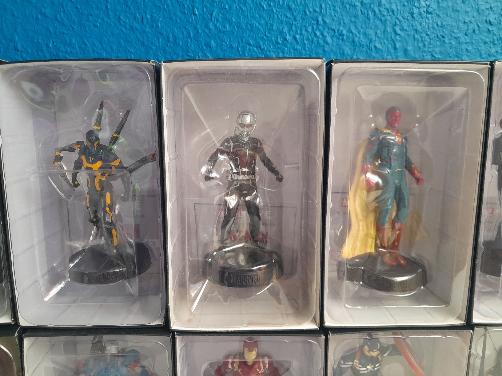 Marvel Statuette: lot de 19 figurines marvel – Nuovo e nell'imballaggio originale da Genève venduto da ang_fd8z 9