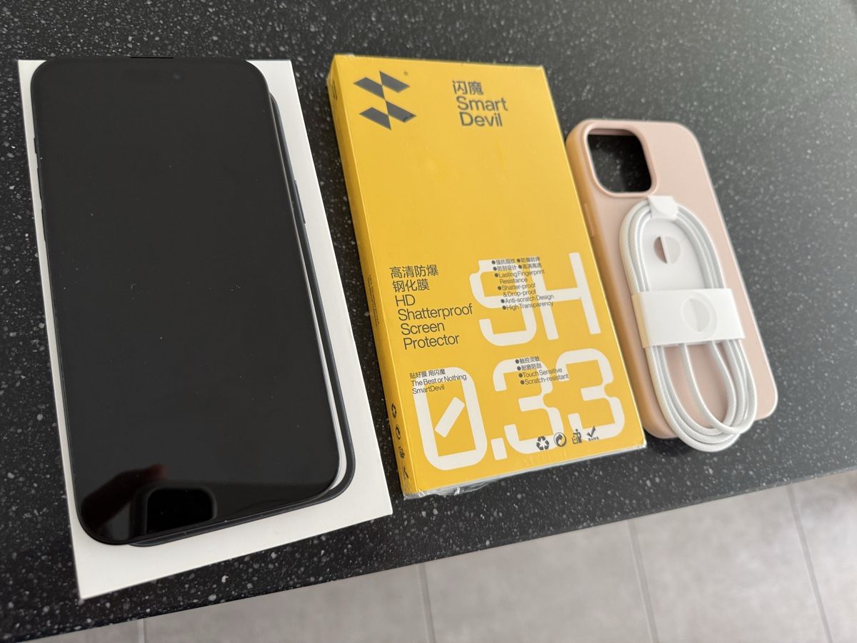 Apple Telefoni cellulari / Smartphones: iPhone 15 Plus 128GB – Usato da Claro venduto da KarinS84 4