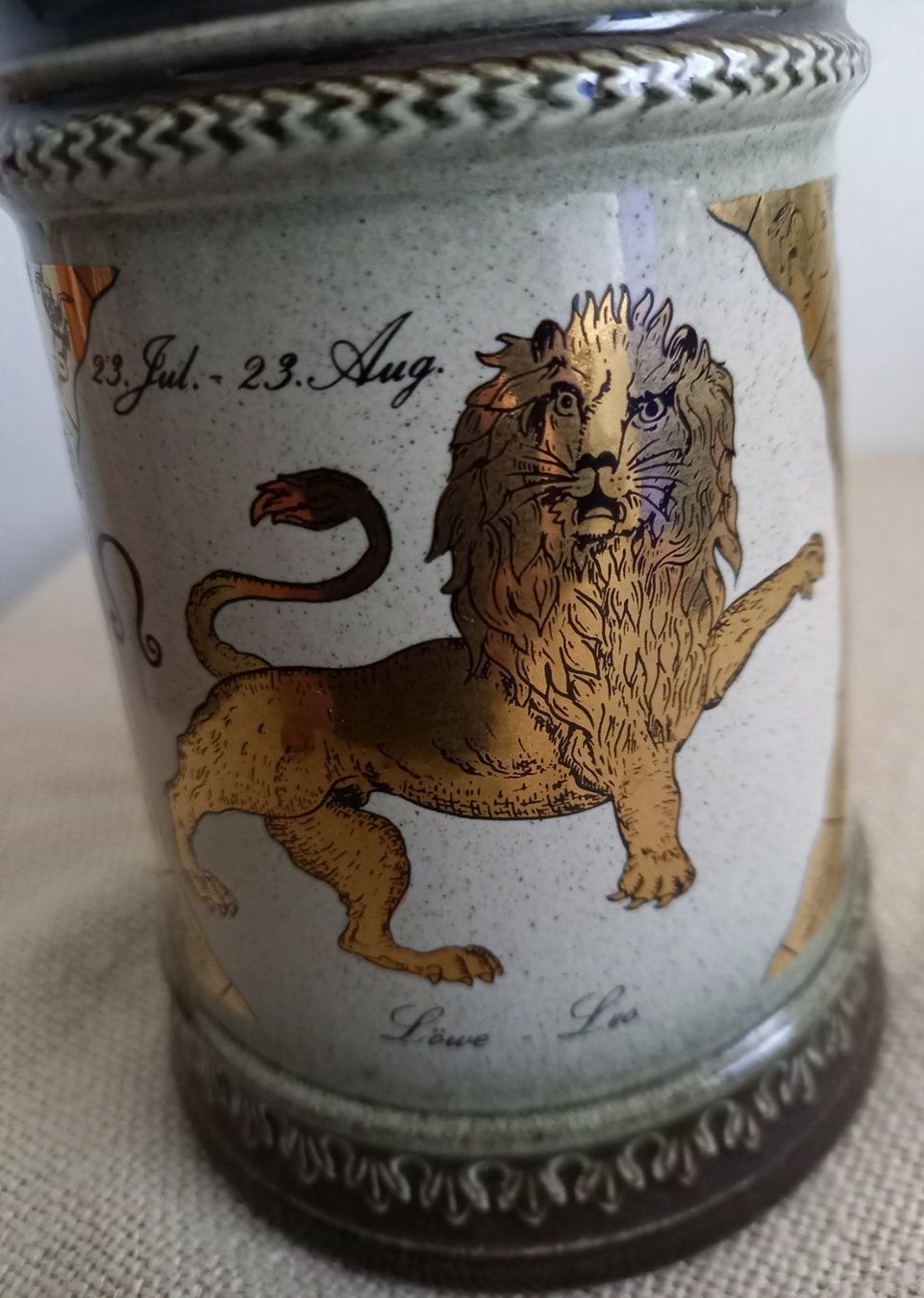 Toutes les décorations: BIERKRUG MIT ZINNDECKEL – Neuf (Voir description) à Binningen par mar_2jlr 7