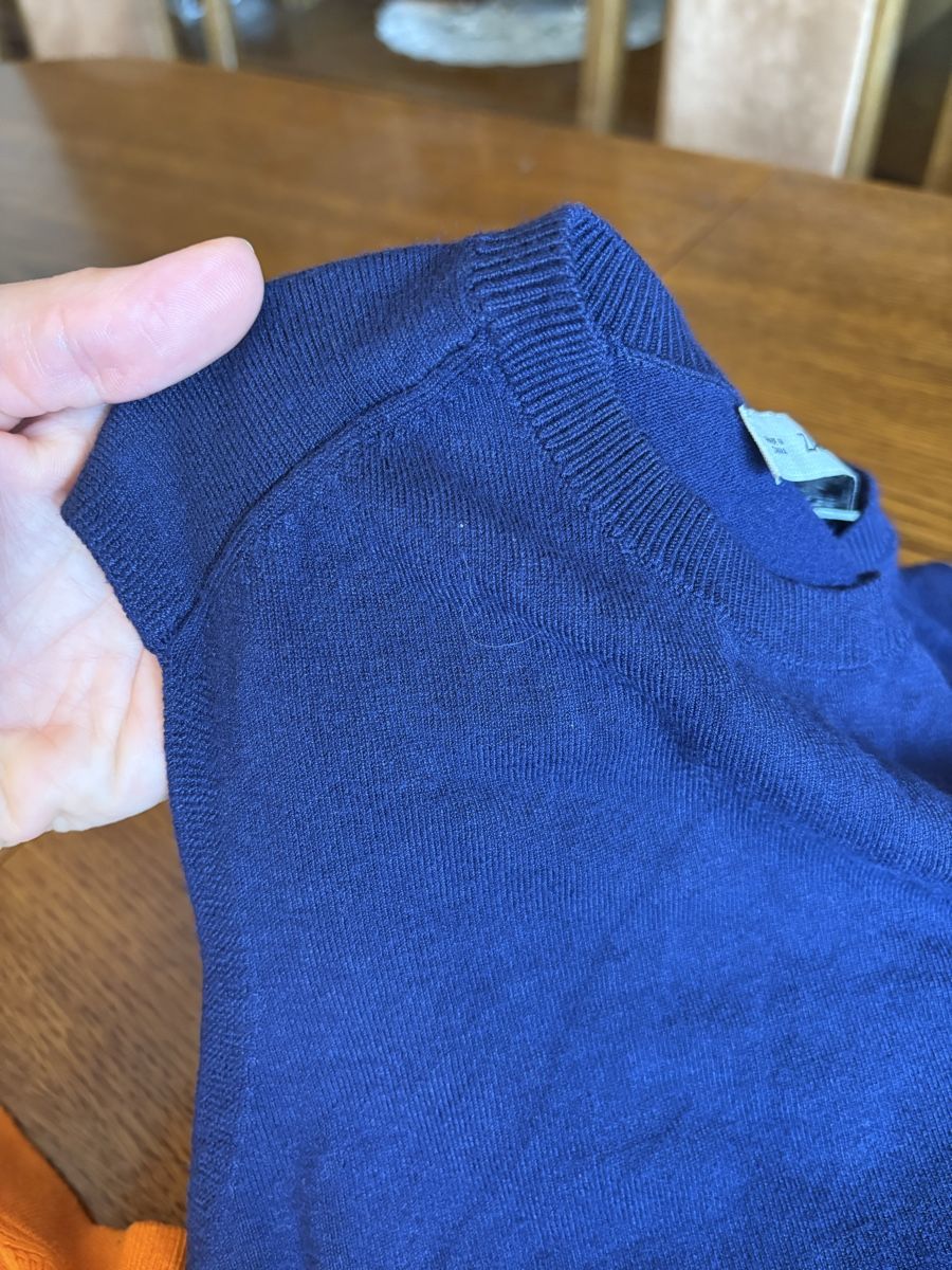 Zara T-shirt: Zara tshirt taille S – Usato da Attalens venduto da Skorpionica 2