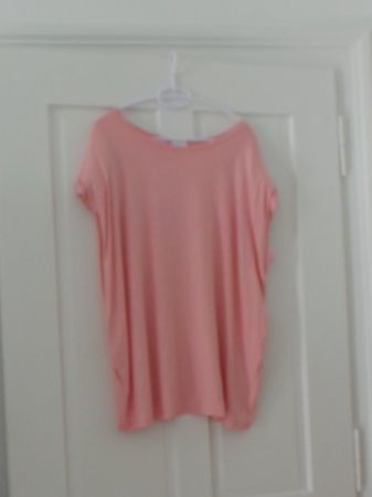 Shirt rosa mit gepolsterten Schultern 48/50