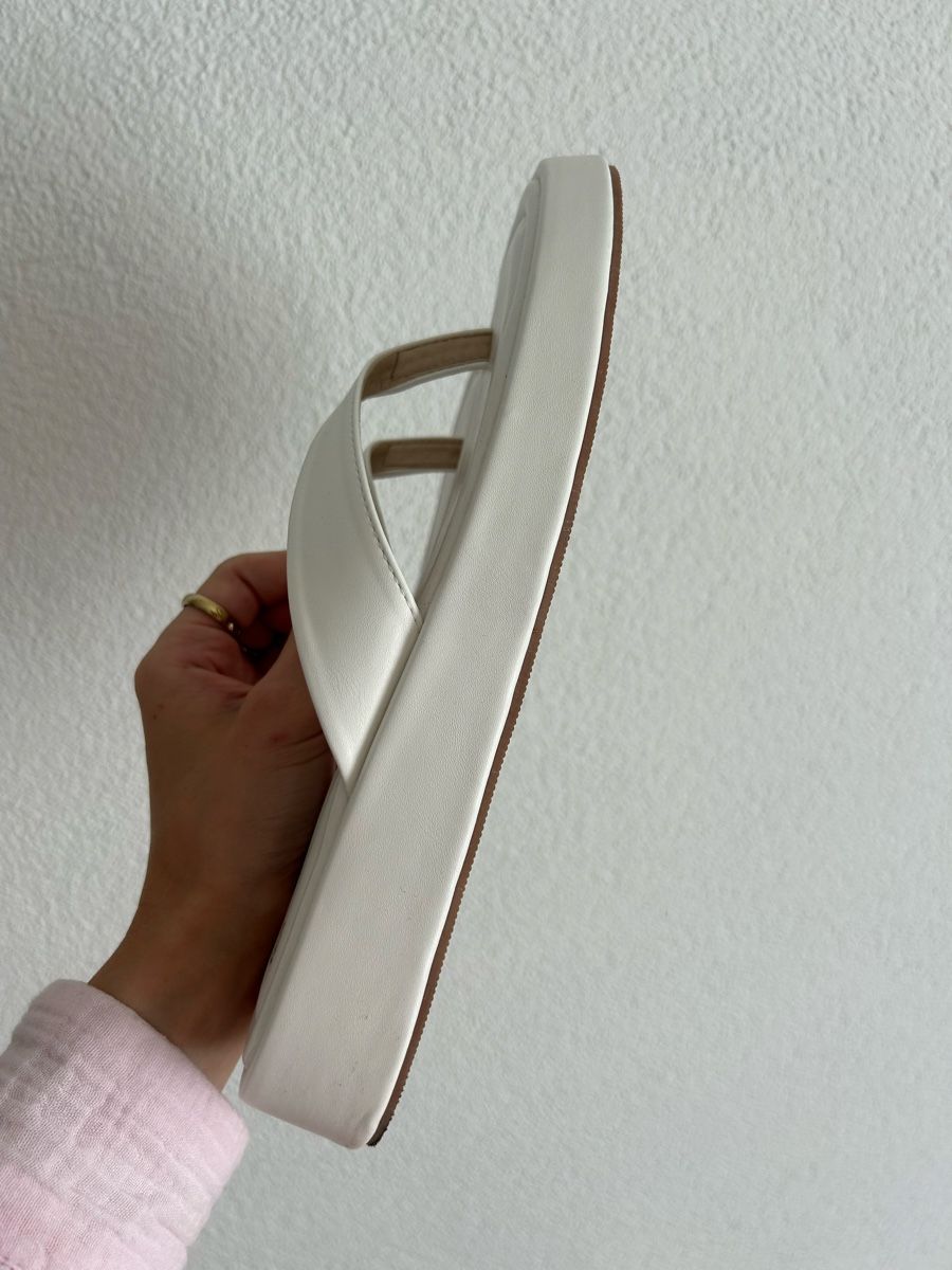 Chaussures femmes: Flip Flops weiss Grösse 39 – D'occasion à Chur par faja7000 3