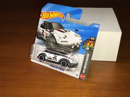 Mazda MX-5 Miata 1/64 Hot Wheels HW Dream Garage