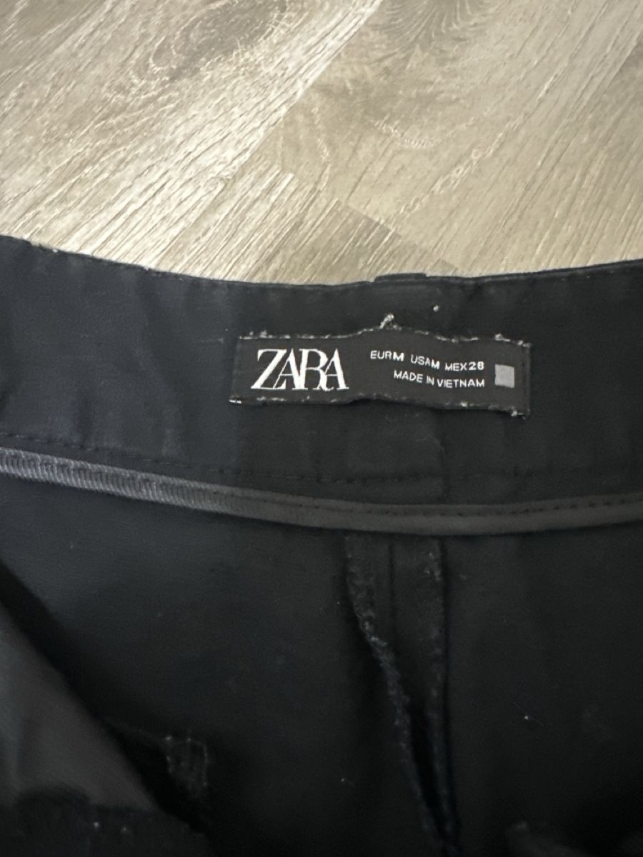 Zara Pantaloni: Zara shorts – Usato da Oberentfelden venduto da ulli03 1