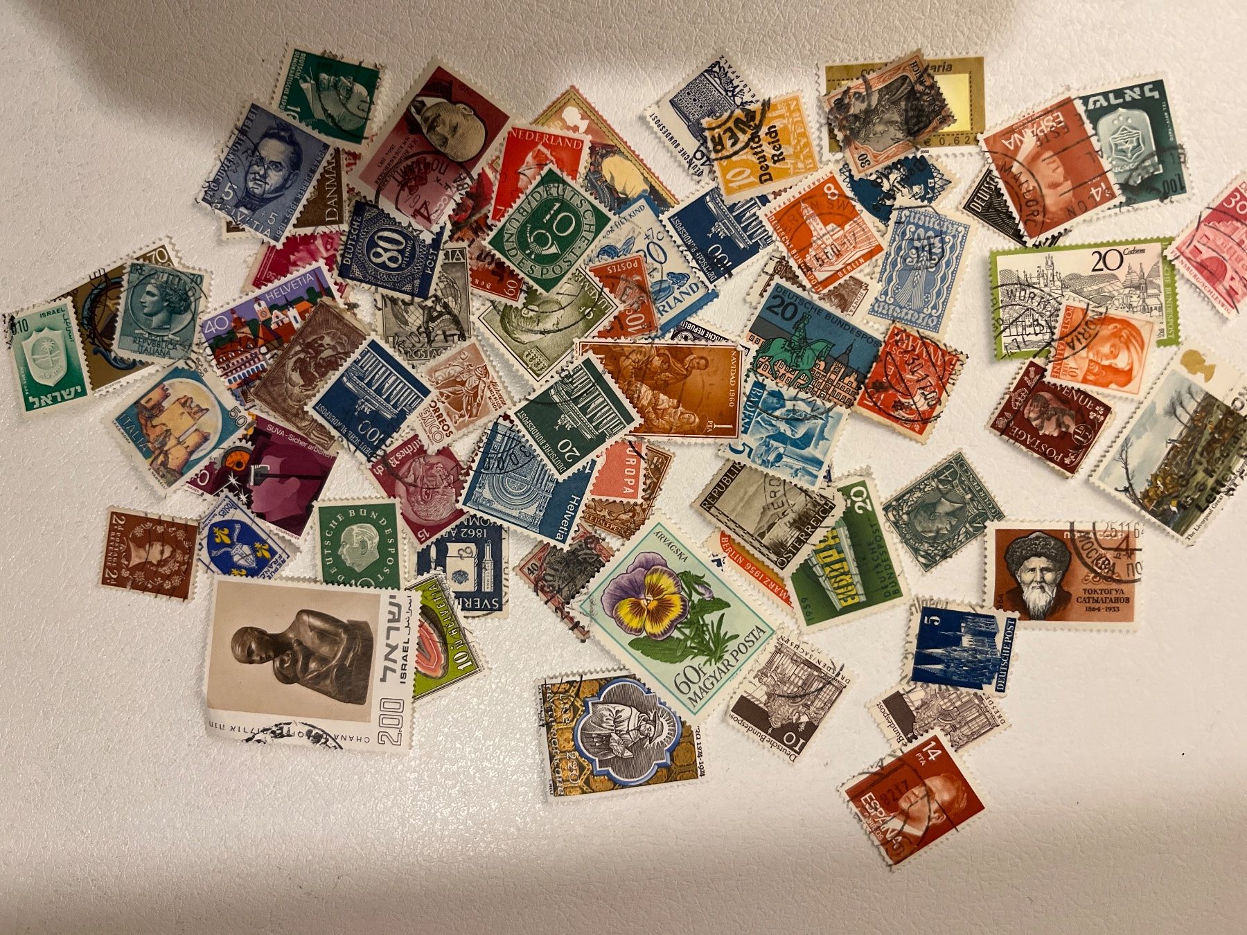 Tutti i francobolli: Lot 35: Lot mit Mix Briefmarke – Usato da Chiasso venduto da AzenYa 1