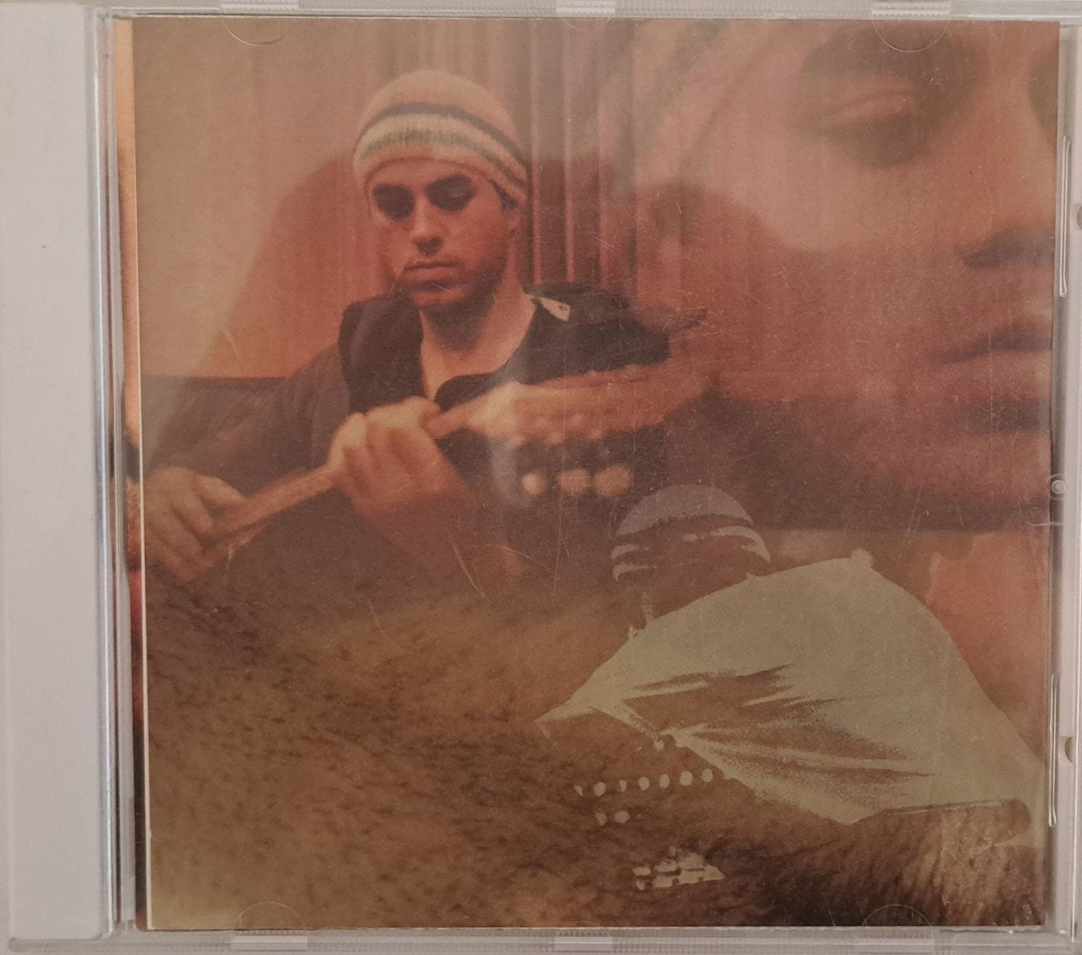 CDs: Enrique – Escape – D'occasion à Tenniken par mik_6mxg 8