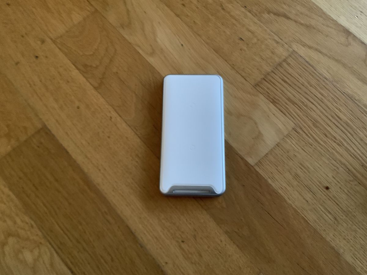Baseus Caricabatterie: Baseus - Three-Coil Wireless Charging Pad – Nuovo (secondo la descrizione) da Zug venduto da nemka3 5