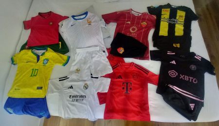Fussball T-Shirts 6/8 jahre