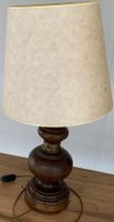 Shabby Chic Tischlampe mit massivem Holzfuss