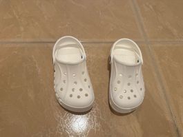 Crocs neuwertig, C12 29-30 NP 50 Fr
