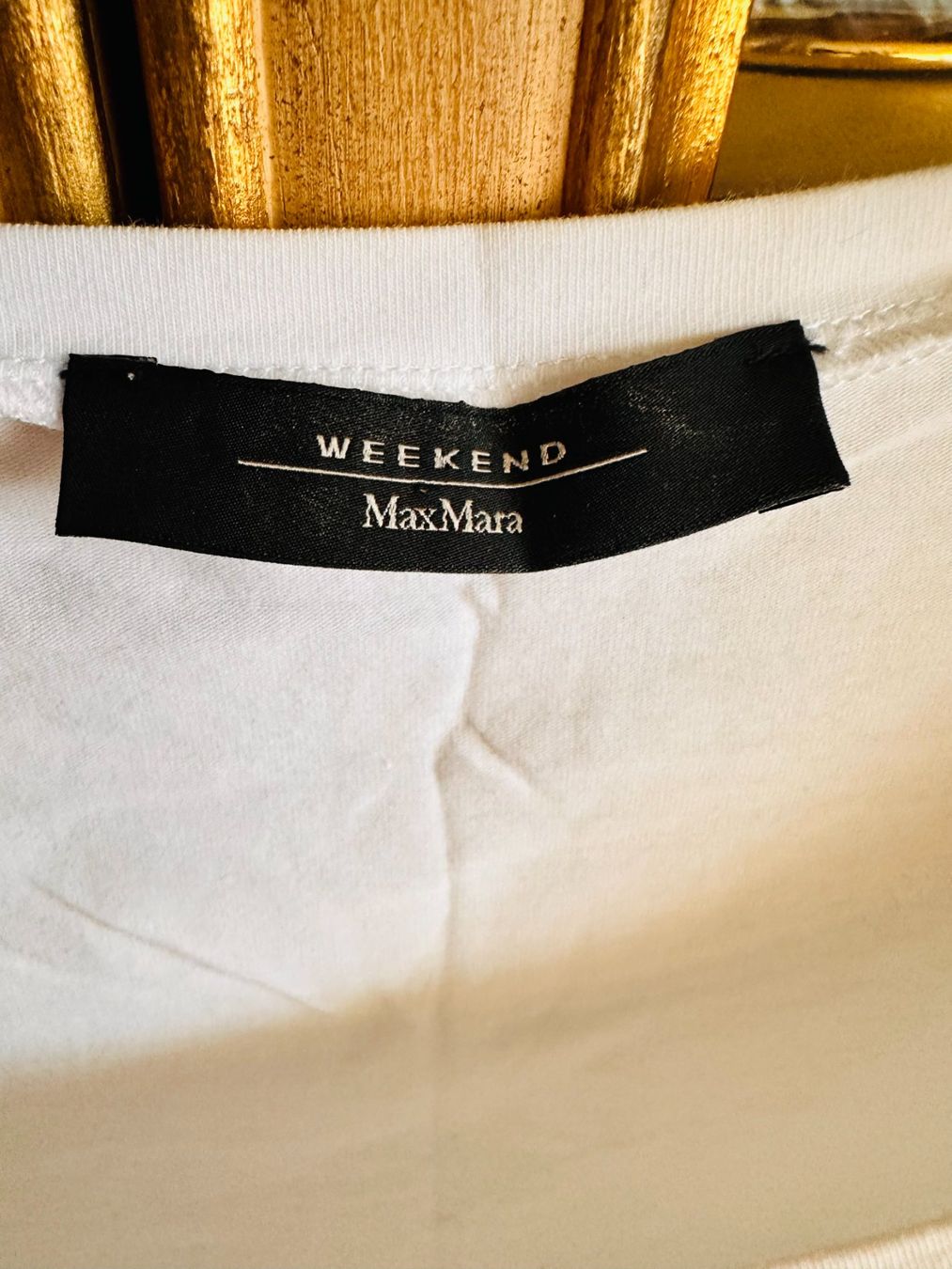 Max Mara Top: Wunderschönes, schickes Max Mara Top mit Kunststoffblumen – Usato da Genève venduto da Mycollection 4