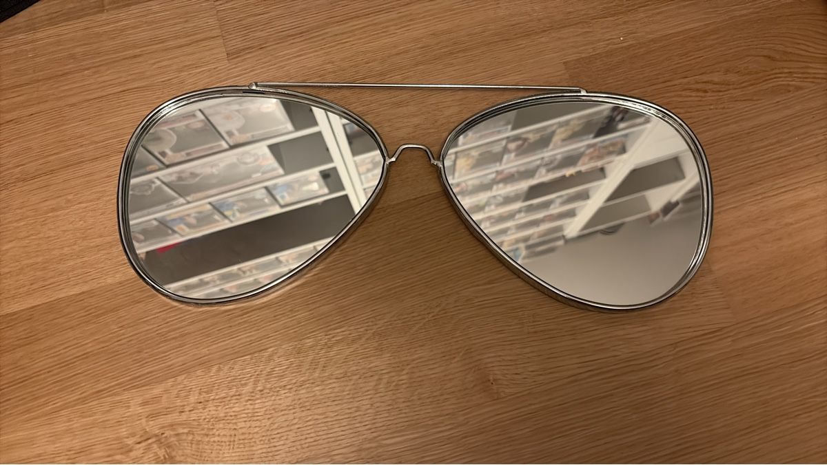 Spiegel: Miroir lunettes aviateur argenté – Neu (gemäss Beschreibung) aus Yverdon-les-Bains von Pristal