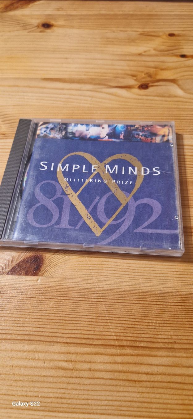 CDs: Simple Minds – Glittering Prize 81/92 – D'occasion à Yvonand par CD-KINGDOM