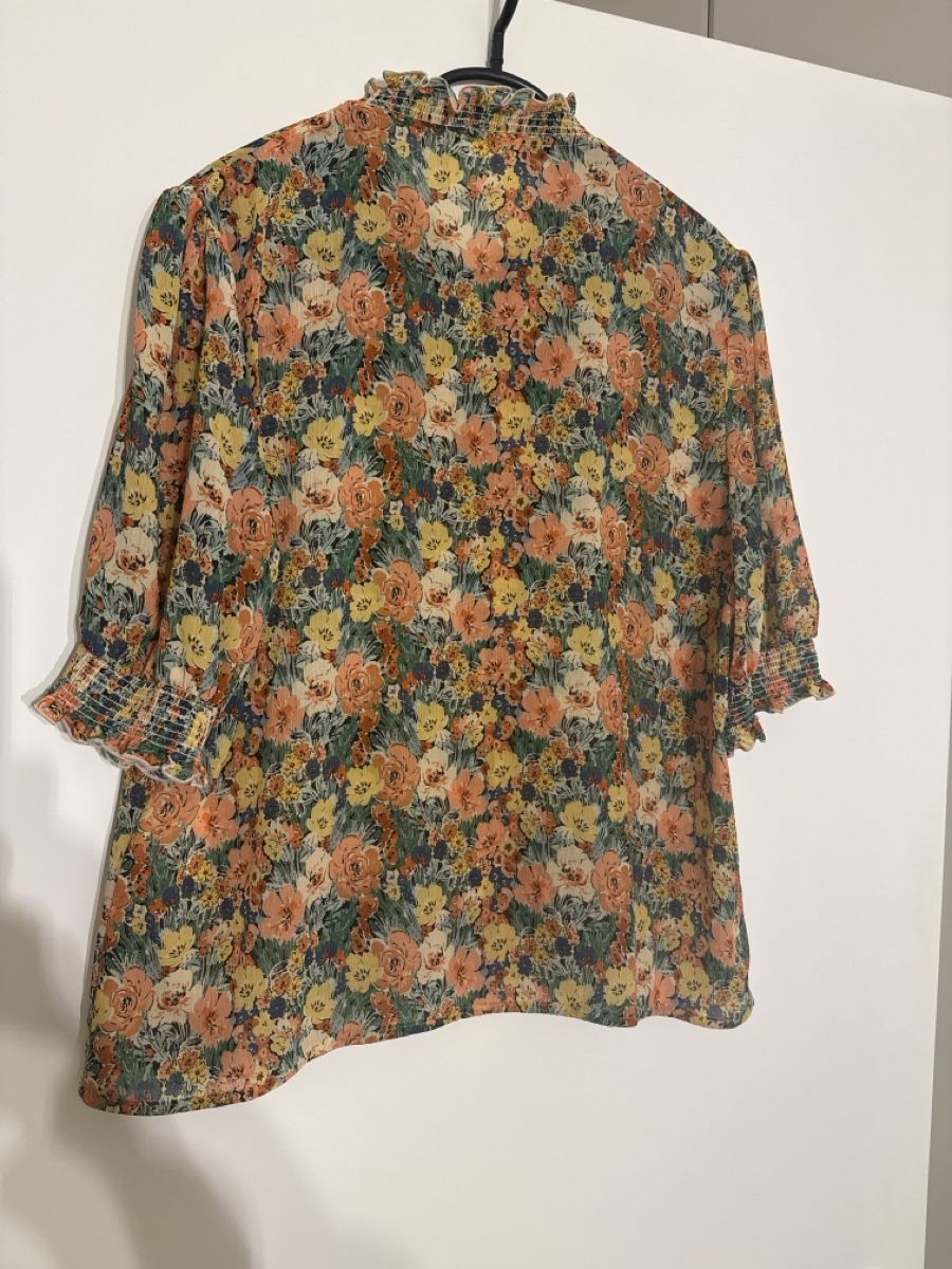 Sezane Tops: Sezane Top – Gebraucht aus Wettswil von lalinda85 3