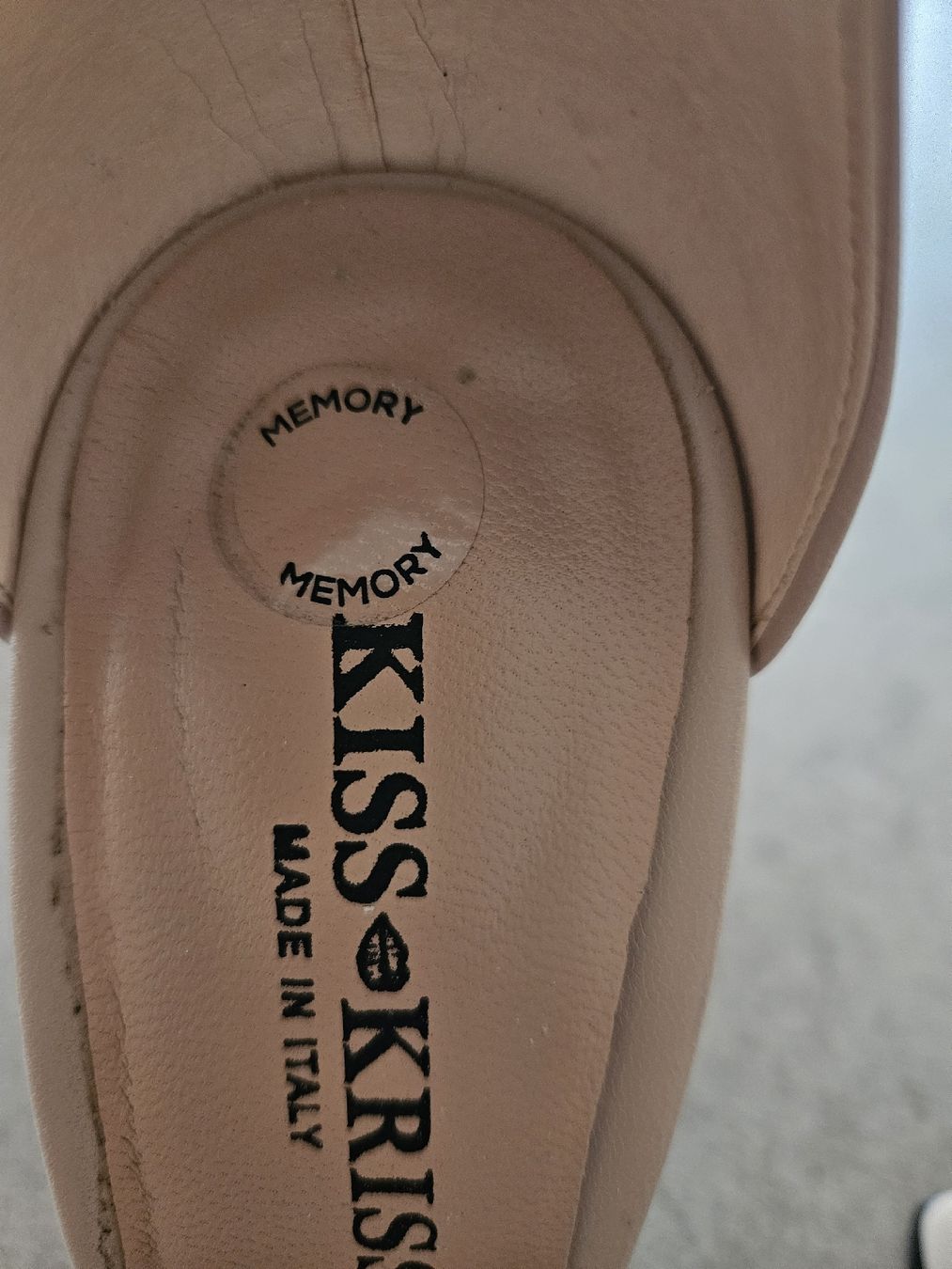 Chaussures femmes: Lederschuh mit Absatz. – D'occasion à Kriens par noe_5hkf 3