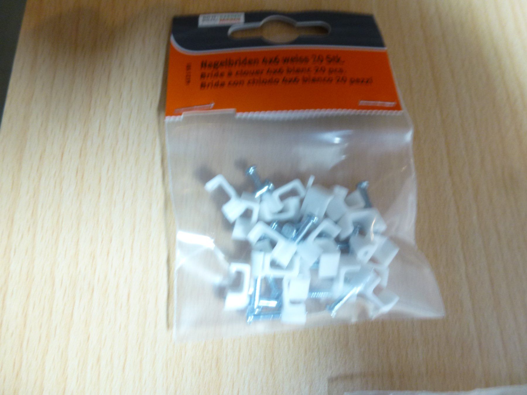 Cavi: 200 St. Nagelbrieden 4x6mm weiss – Nuovo e nell'imballaggio originale da Hombrechtikon venduto da Maloev17 1