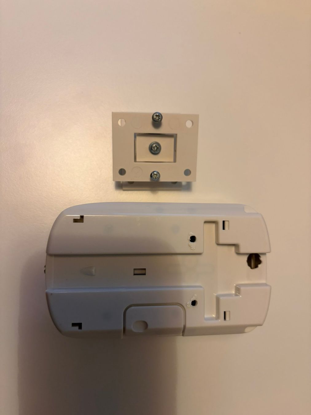 ABB Componenti elettronici: ABB EIM/KB Dual-Bewegungsmelder Vds B – Difettoso da Beringen venduto da ebli37 3