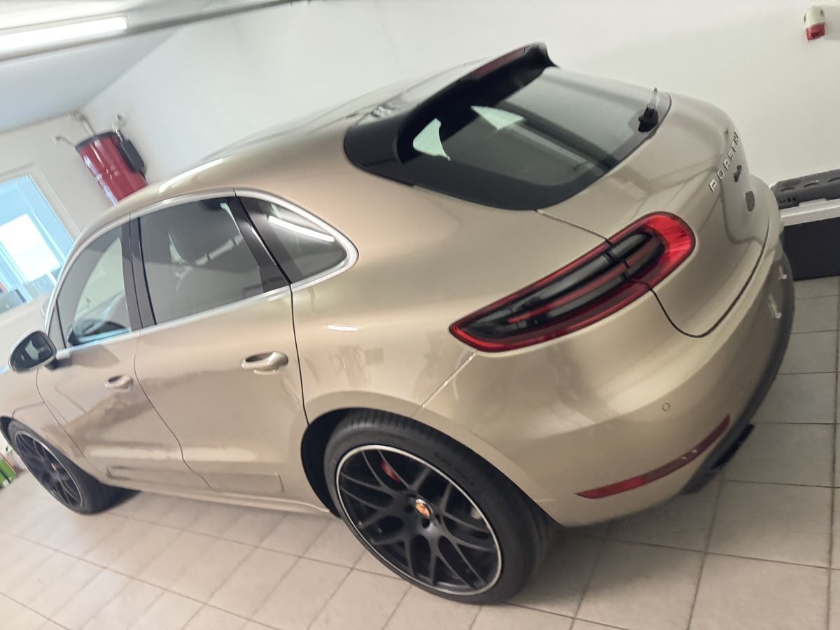 Porsche Automobili: Porsche Macan Turbo – Usato da Egolzwil venduto da Millennium88 2
