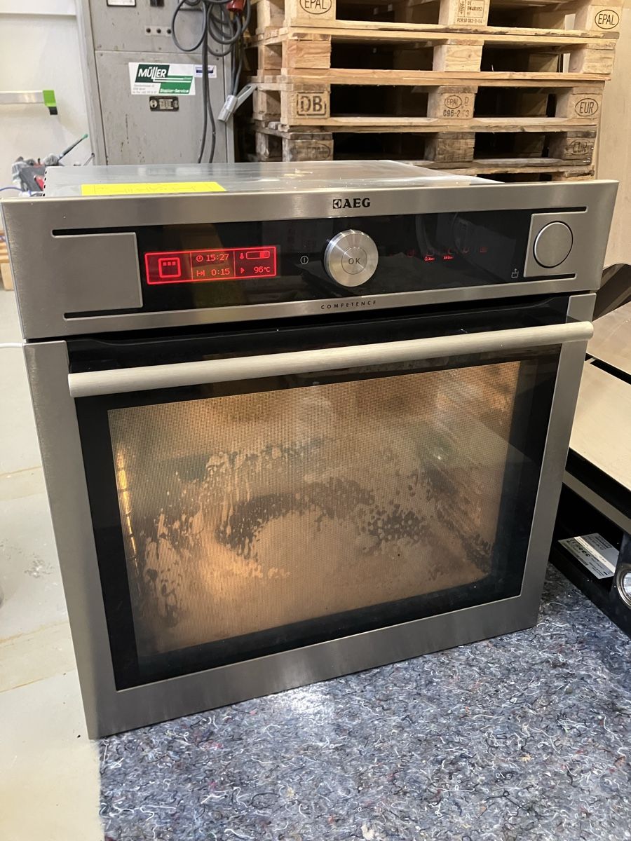 AEG Elettrodomestici da cucina: AEG Competence Dampfgar Backofen – Usato da Birrwil venduto da nicole86ch