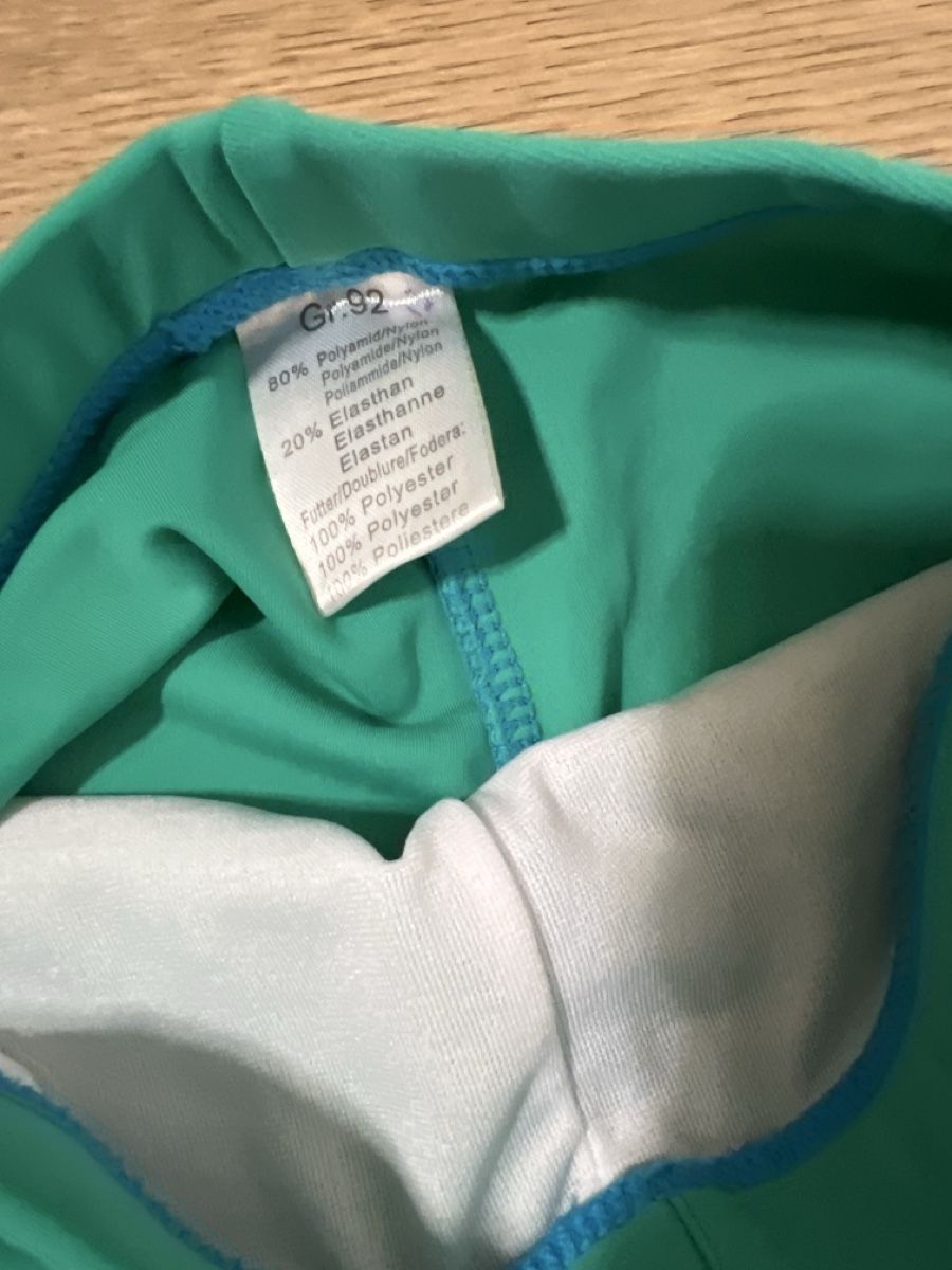 Costumi da bagno: Badehose Gr. 92, türkis Kinder – Usato da Oensingen venduto da katepe 1