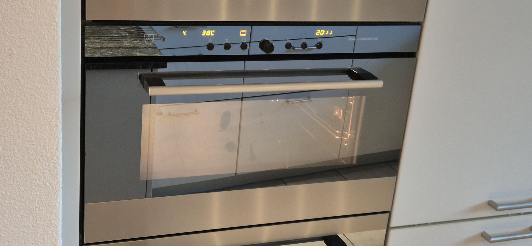 V-Zug Backöfen: V-Zug Backofen Combear HSE – Gebraucht aus Steffisburg von Nydegger1