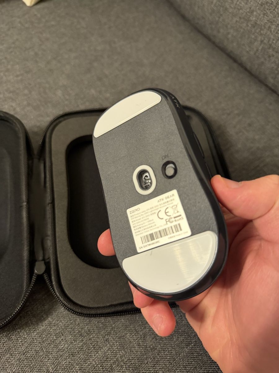 Mouse: Gaming Maus atk zero ultralight – Nuovo (secondo la descrizione) da Oberrohrdorf venduto da tech.inventory 1