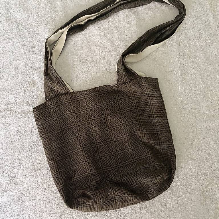 Borse da donna: Karierte Schultertasche – Usato da Berikon venduto da nao_5qbr