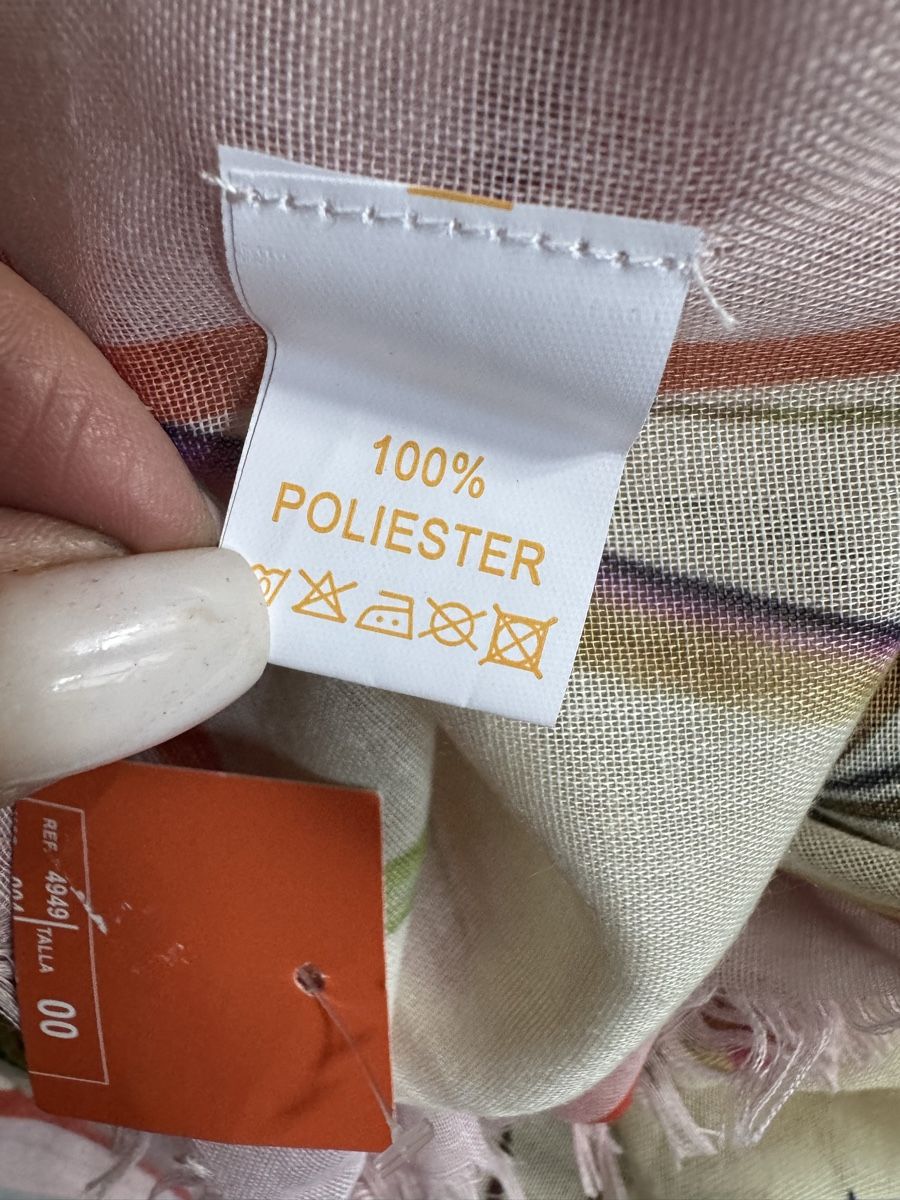 Foulard & Sciarpe: Foulard léger à fleurs multicolores neuf  – Nuovo e nell'imballaggio originale da Morges venduto da sandy069 3