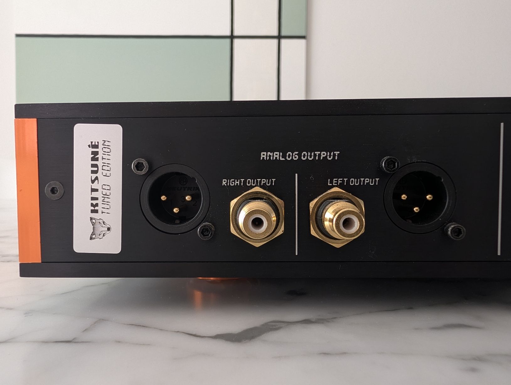 Convertitori: Holo Audio Spring 3 DAC (KTE-Version mit Vorverstärkermodul) – Usato da Basel venduto da Vellskudd 5