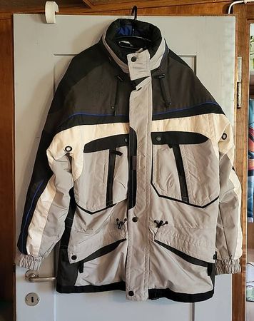 Jacke von ECI