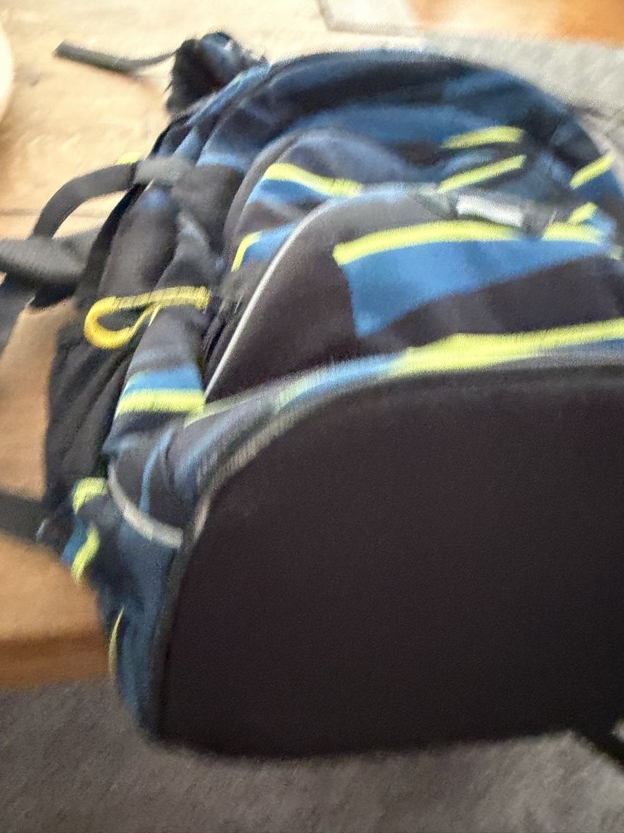 Coocazoo Kindertaschen: Backpack Coocazoo blue yellow stripes good condition – Gebraucht aus Zuerich von mjaudm 5