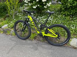 Hochwertiges e-MTB Trek Rail 9.7 / Carbon