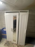 IKEA-Kleiderschrank
