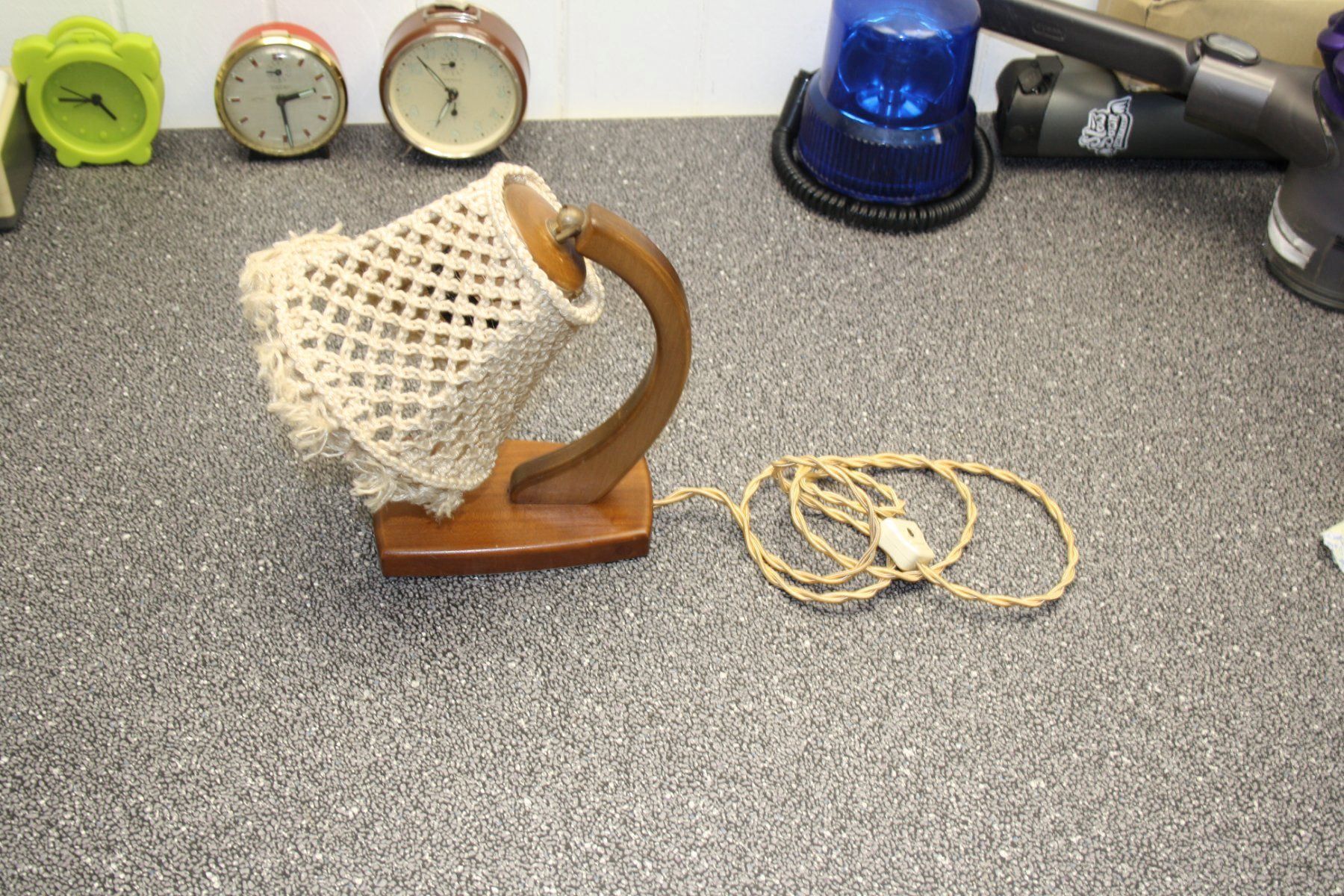 Lampade: VINTAGE LAMPE – Usato da Wauwil venduto da Pneuedy 6