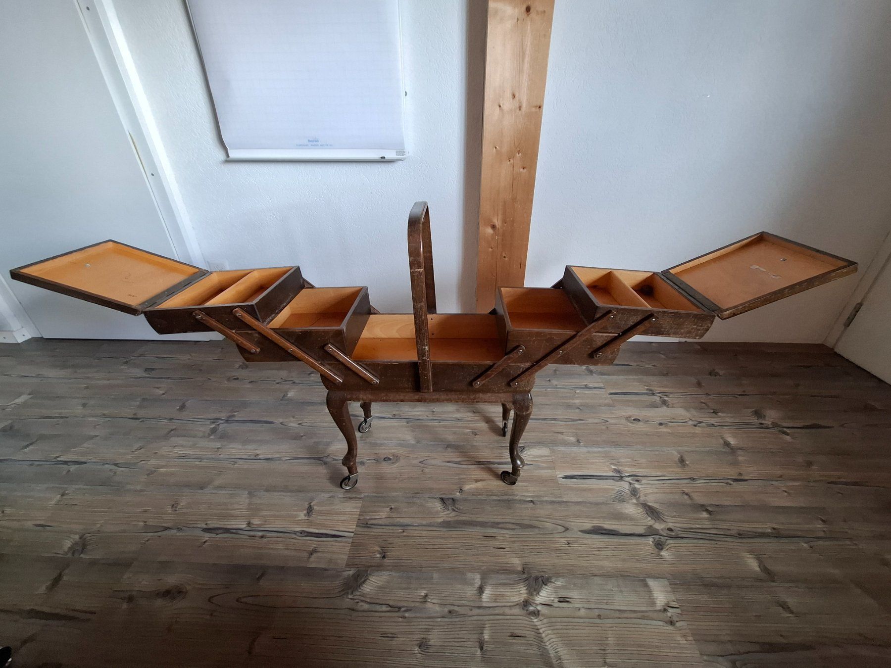 Altro in Bricolage: Nähkasten mit Rollen – Usato da Seon venduto da jul_dc2g 1